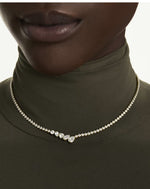 5747931 Mesmera V-Shaped Necklace