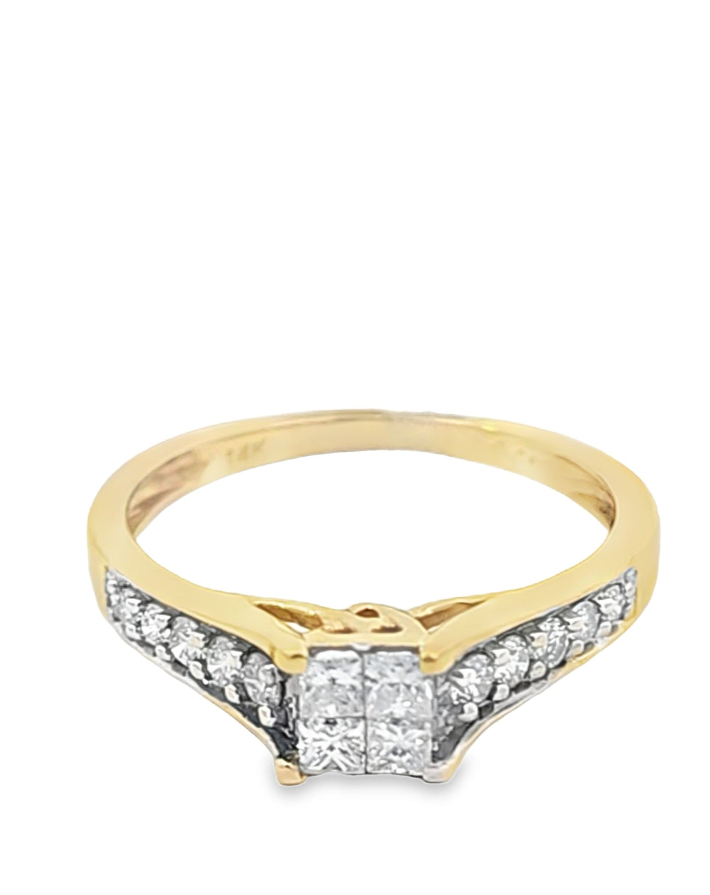 14Kt 4, anillo de compromiso de diamantes de talla princesa