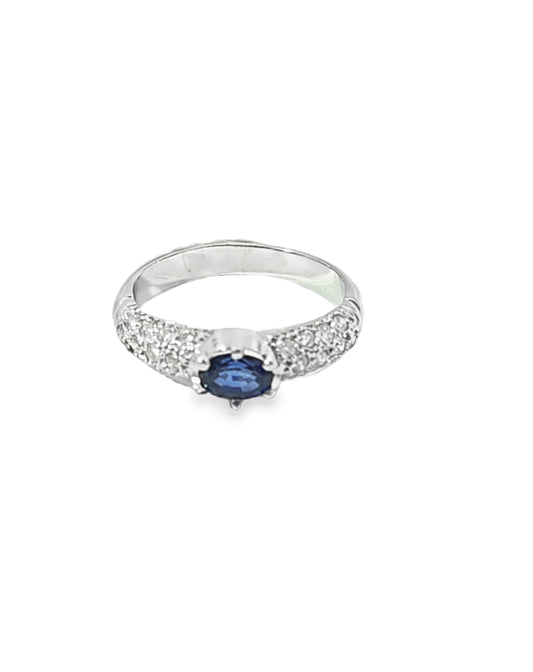 18 Kt Blue Sapphire Oval Solitaire Diamond Ring, 0.40 CT
