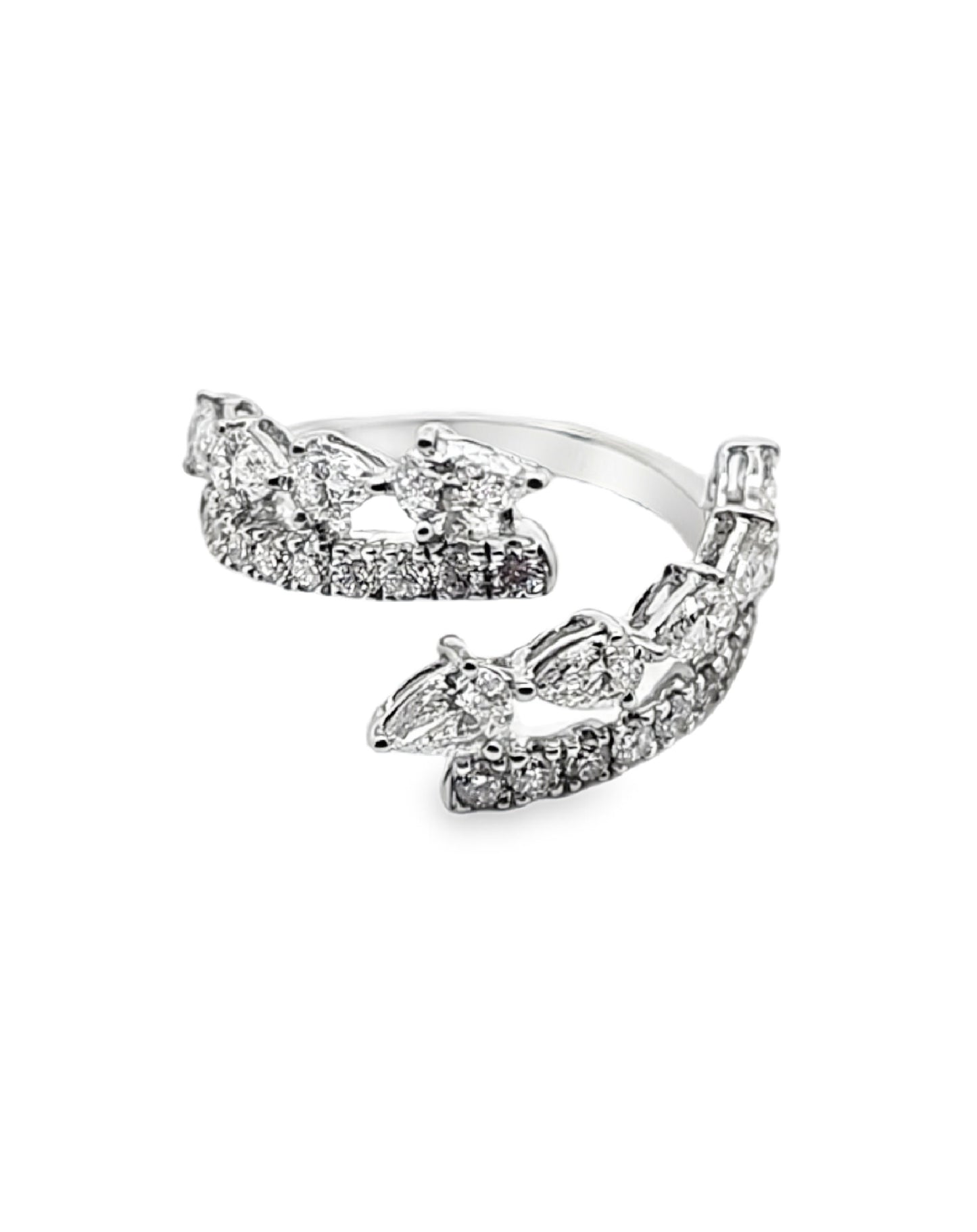 Crown Diamonds Ring. 1.23 Ct + 0.50 Ct 18 KT Gold