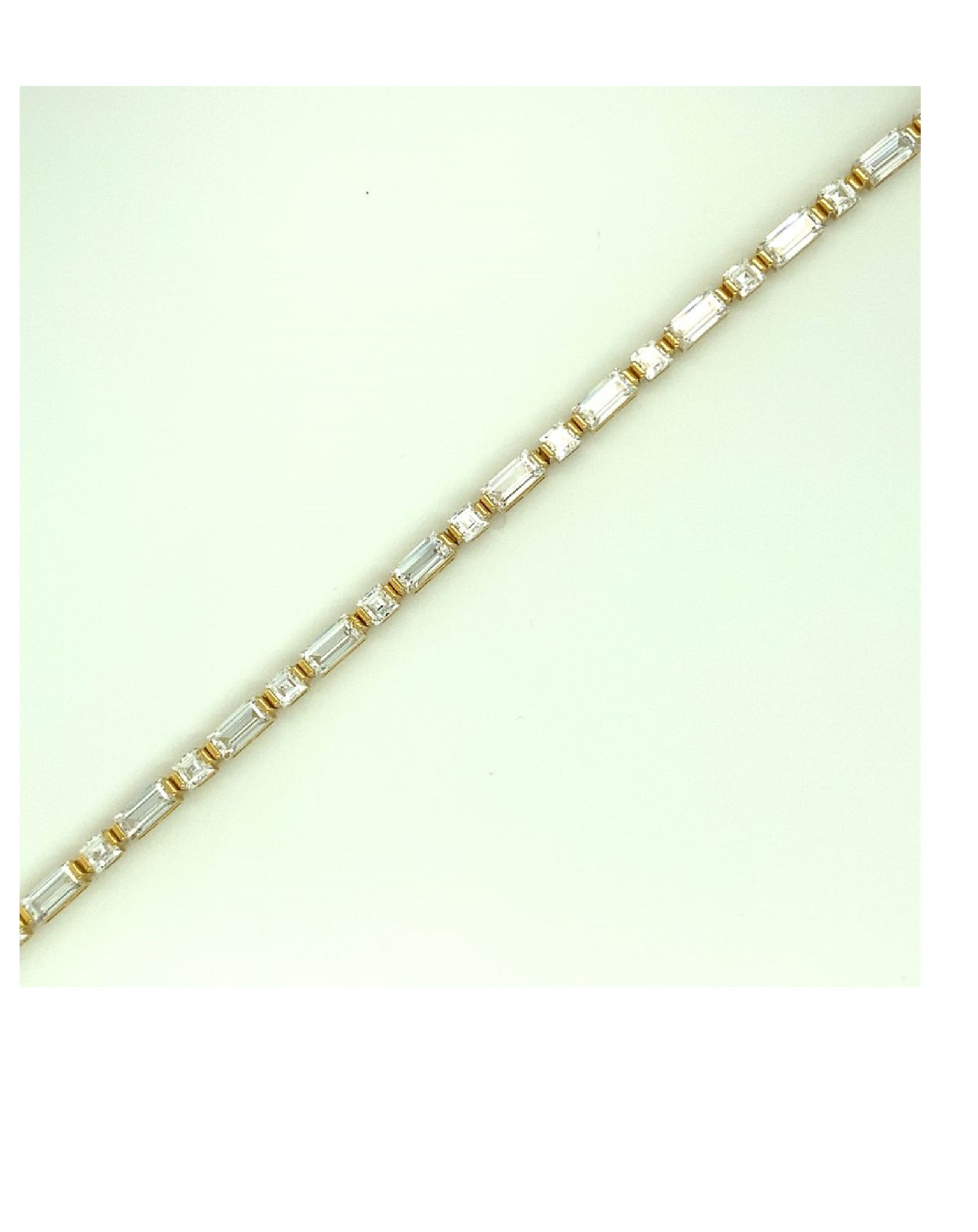 Gold 18 kt Yellow Gold White Sapphire Bracelet Jewelry